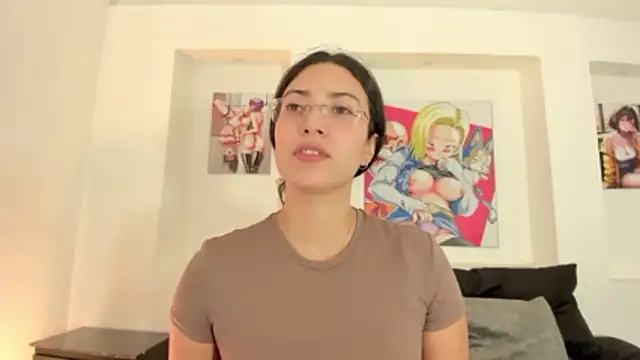 victoria flores1 online show from 04/23/26, 08:32