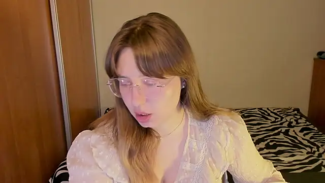 Snapshot of just_fucked777 chatting on 06/25/26, 01:14 just fucked777 online show from 06/25/26, 01:14