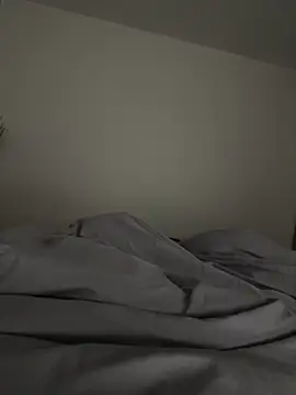 tashaninlife online show from 11/29/25, 04:23