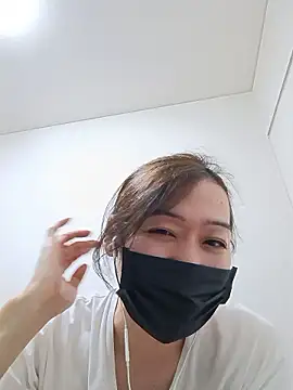 taru1225 online show from 05/28/26, 12:11