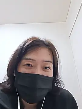 taru1225 online show from 05/29/26, 12:33