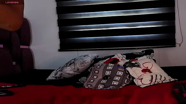 Natzury online show from 09/22/25, 05:19