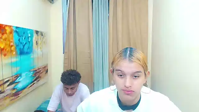 Snapshot of destroy_sexx1 chatting on 10/15/25, 06:16 destroy sexx1 online show from 10/15/25, 06:16