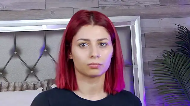 LunaHart online show from 02/26/26, 05:18