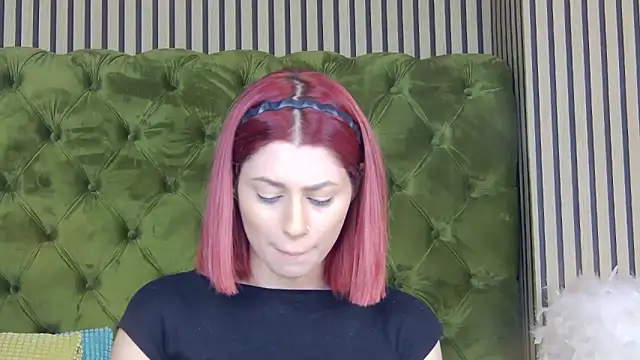 LunaHart online show from 02/22/26, 09:11