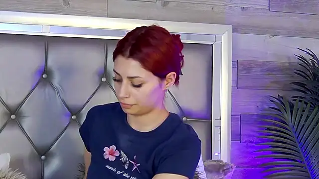 LunaHart online show from 03/29/26, 05:36