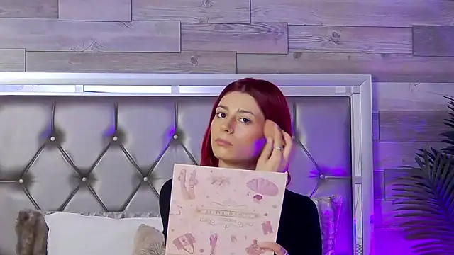 LunaHart online show from 03/04/26, 04:09