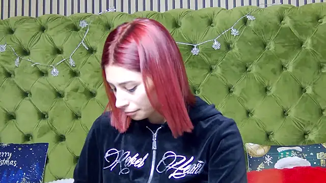 LunaHart online show from 01/14/26, 03:04