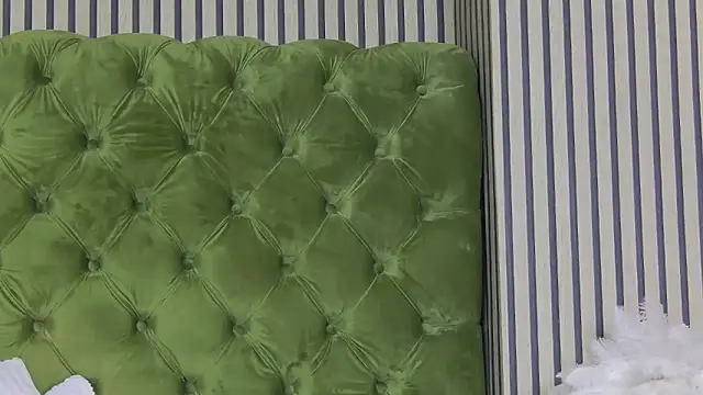 LunaHart online show from 02/01/26, 12:47