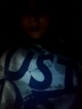 Snapshot of Sexey-Puja chatting on 10/21/25, 01:38 Sexey-Puja online show from 10/21/25, 01:38