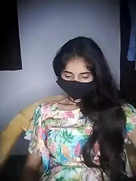 Snapshot of Sexey-Puja chatting on 10/10/25, 04:46 Sexey-Puja online show from 10/10/25, 04:46