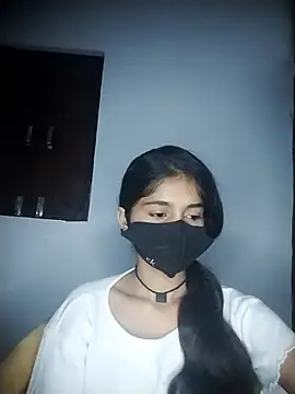 Snapshot of Sexey-Puja chatting on 10/14/25, 02:56 Sexey-Puja online show from 10/14/25, 02:56