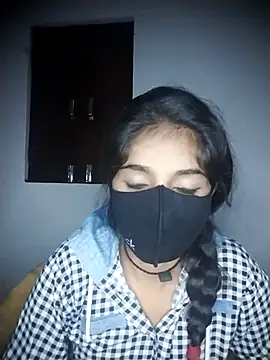 Snapshot of Sexey-Puja chatting on 10/17/25, 05:59 Sexey-Puja online show from 10/17/25, 05:59