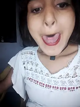 Snapshot of Sexey-Puja chatting on 10/07/25, 02:40 Sexey-Puja online show from 10/07/25, 02:40