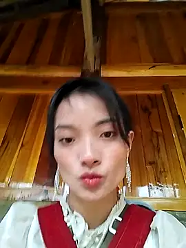 Snapshot of tdtd98 chatting on 12/18/25, 05:45 tdtd98 online show from 12/18/25, 05:45