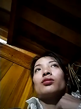 Snapshot of tdtd98 chatting on 02/06/26, 01:34 tdtd98 online show from 02/06/26, 01:34