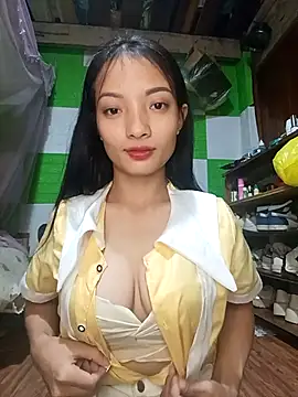 Snapshot of tdtd98 chatting on 10/22/25, 07:02 tdtd98 online show from 10/22/25, 07:02