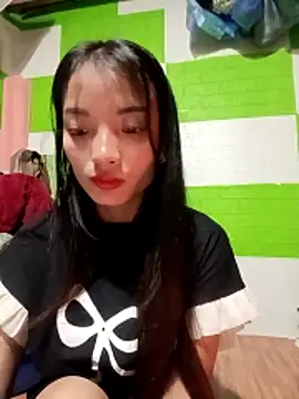 Snapshot of tdtd98 chatting on 01/18/26, 07:17 tdtd98 online show from 01/18/26, 07:17