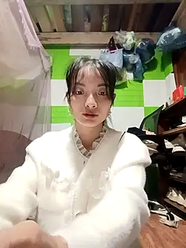 Snapshot of tdtd98 chatting on 11/24/25, 08:09 tdtd98 online show from 11/24/25, 08:09