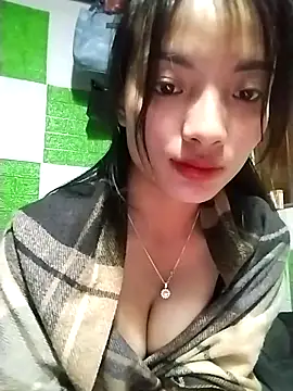 Snapshot of tdtd98 chatting on 02/04/26, 08:15 tdtd98 online show from 02/04/26, 08:15