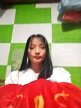 Snapshot of tdtd98 chatting on 12/16/25, 05:44 tdtd98 online show from 12/16/25, 05:44