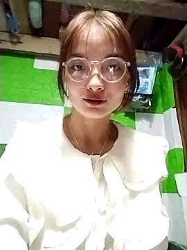 Snapshot of tdtd98 chatting on 03/01/26, 03:50 tdtd98 online show from 03/01/26, 03:50