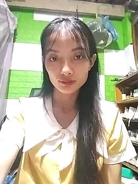 Snapshot of tdtd98 chatting on 10/30/25, 03:42 tdtd98 online show from 10/30/25, 03:42