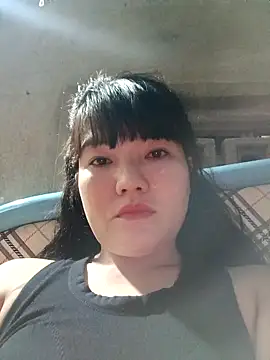 Snapshot of ttd83 chatting on 04/02/26, 03:30 ttd83 online show from 04/02/26, 03:30