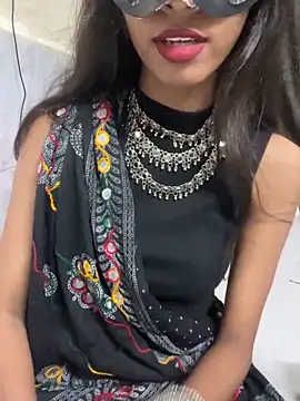 Snapshot of Desire_Zoya chatting on 10/01/25, 04:11 Desire Zoya online show from 10/01/25, 04:11
