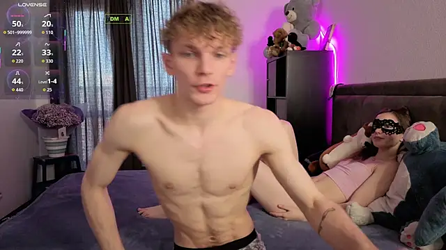 adam chris online show from 10/20/25, 07:53