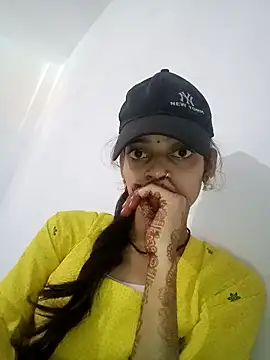 Sexey-Komal online show from 10/10/25, 02:45