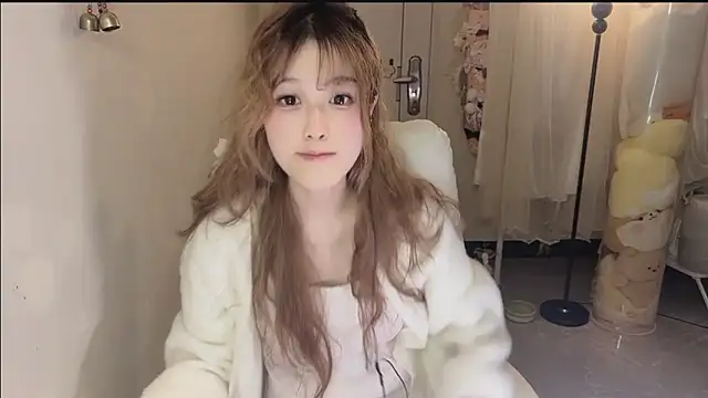 FuFu-puff online show from 10/27/25, 12:06