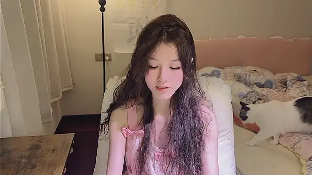 FuFu-puff online show from 12/01/25, 04:08