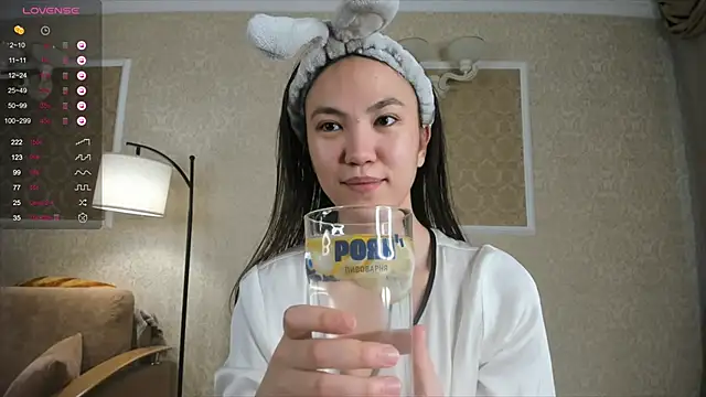 Snapshot of sakura_oki_doki chatting on 10/03/25, 09:11 sakura oki doki online show from 10/03/25, 09:11
