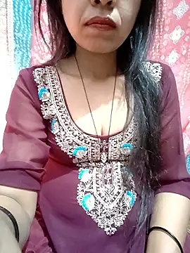 Snapshot of Paakhi-Singh chatting on 01/08/26, 05:19 Paakhi-Singh online show from 01/08/26, 05:19