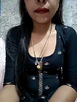 Snapshot of Paakhi-Singh chatting on 11/17/25, 07:12 Paakhi-Singh online show from 11/17/25, 07:12