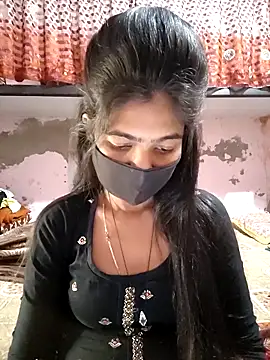 Snapshot of Paakhi-Singh chatting on 11/10/25, 06:51 Paakhi-Singh online show from 11/10/25, 06:51