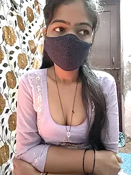 Snapshot of Paakhi-Singh chatting on 01/16/26, 11:42 Paakhi-Singh online show from 01/16/26, 11:42