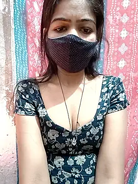 Snapshot of Paakhi-Singh chatting on 01/07/26, 05:07 Paakhi-Singh online show from 01/07/26, 05:07