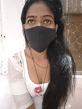Snapshot of Paakhi-Singh chatting on 07/06/26, 07:04 Paakhi-Singh online show from 07/06/26, 07:04