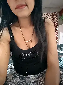 Snapshot of Paakhi-Singh chatting on 04/30/26, 05:14 Paakhi-Singh online show from 04/30/26, 05:14
