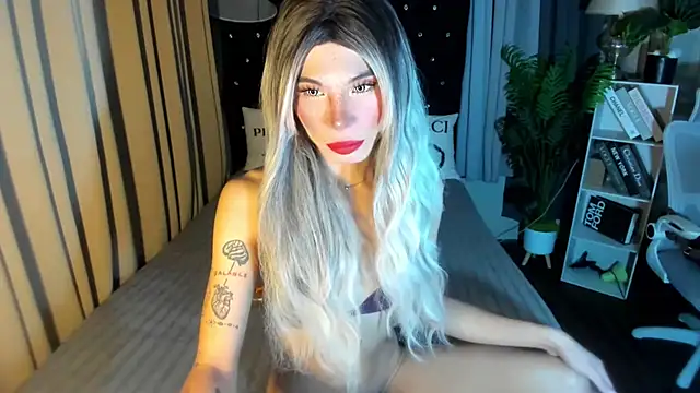 samantha fox8 online show from 10/10/25, 12:33