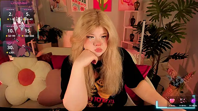 LilithNelson online show from 11/08/25, 08:34