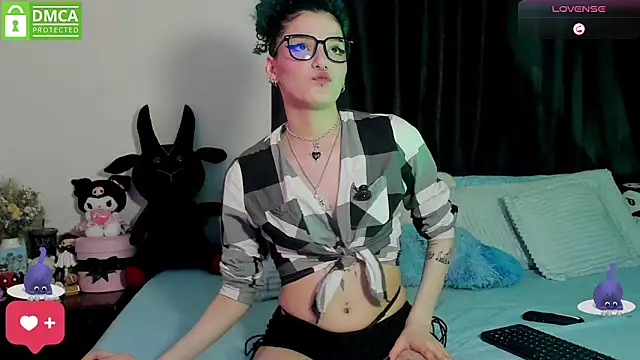 Bluedarkelf888 online show from 12/02/25, 10:11