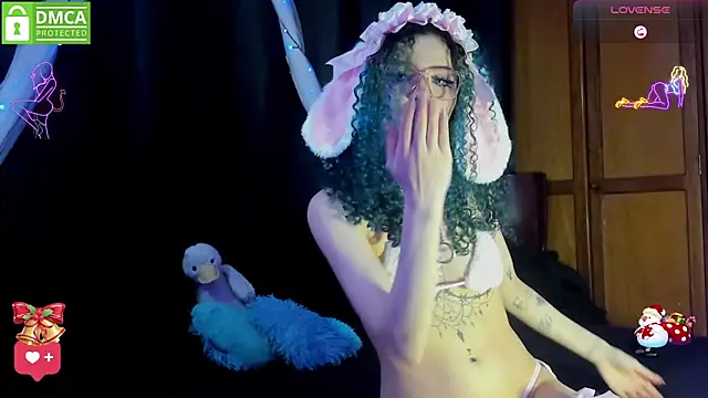 Bluedarkelf888 online show from 12/20/25, 12:46