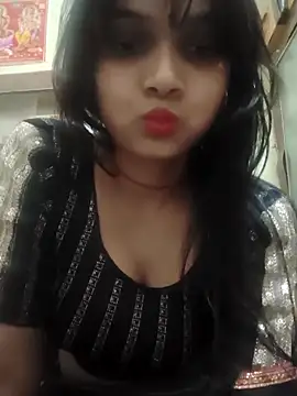 RAYI Queen 2 online show from 11/04/25, 07:01