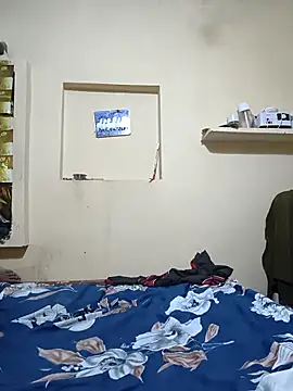 RAYI Queen 2 online show from 03/26/26, 10:40