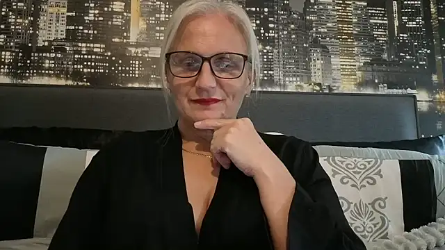 Velvet-Secrets online show from 10/21/25, 09:52