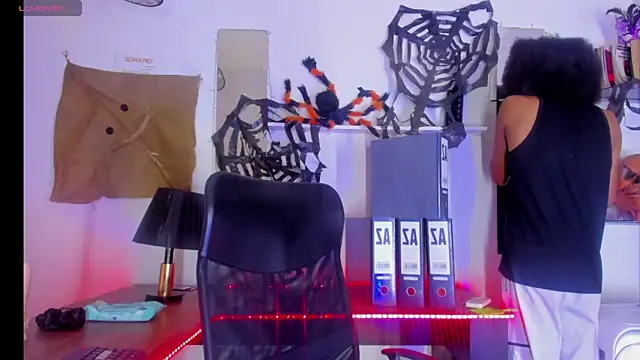 DEAMOL online show from 10/30/25, 06:49