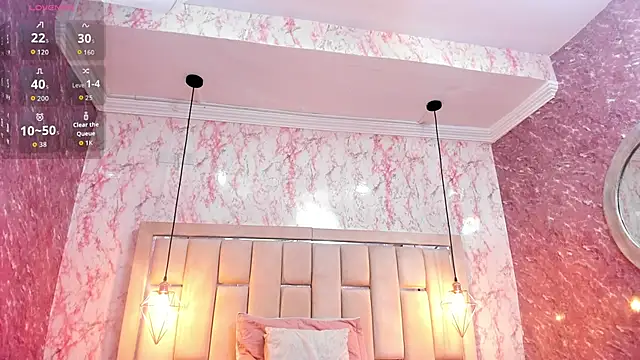 Snapshot of WILD_FIREE_ chatting on 09/26/25, 07:32 WILD FIREE  online show from 09/26/25, 07:32